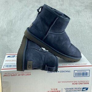 UGG Women's Classic Mini Ii Boot, Eve Blue, 8 S092